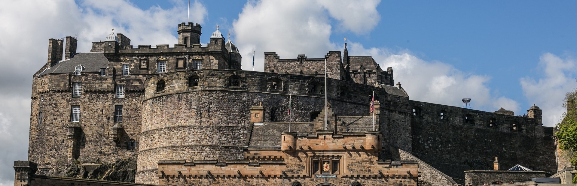 UK-pixabay edinburgh-castle-5072317_1920